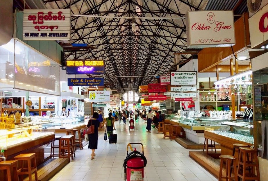 Bogyoke Aung San Market, Yangon, Yangon Region, Myanmar